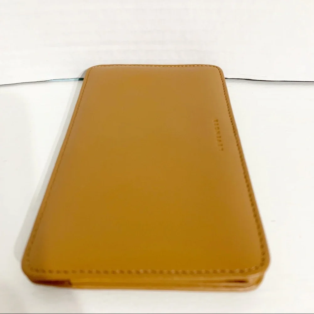 Levenger leather card
